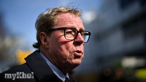 Tottenham Interim Manager Redknapp Could Stabilise Club After Tudor Exit