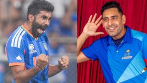 ബുംറയെ ആ ട്രിക്ക് പഠിപ്പിച്ചത് ഞാന്‍!! യുഎഇയുടെ പാക് പേസര്‍ പറയുന്നതിങ്ങനെ, സംഭവമറിയാം