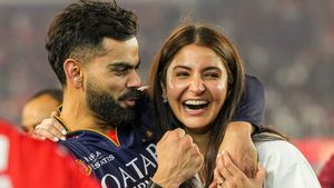 കോലി കാണിച്ചത് വന്‍ അബദ്ധം!! ഫാന്‍സ് ഞെട്ടി, പക്ഷെ അനുഷ്‌ക കളിയാക്കി? വീഡിയോ