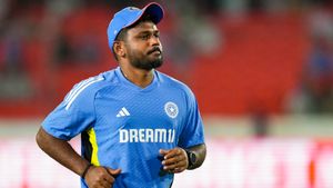 അന്ന് കരീബിയനിൽ ജാസി ​ഗിഫ്റ്റിന്റെ ശബ്ദം മുഴങ്ങി; വെസ്റ്റ് ഇൻഡീസിനെ പോലും അമ്പരപ്പിച്ച സാംസൺ ഫാൻ പവർ