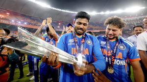 IPL 2026: ഇവര്‍ സൂക്ഷിച്ചോ, ഫ്‌ളോപ്പായാല്‍ ടീം ഇന്ത്യയിലെ ചീട്ട് കീറും!! ആരൊക്കെ?