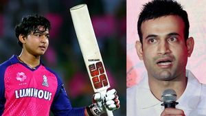 IPL 2026: സഞ്ജു പോയി, വൈഭവിന് ഇനി അ​ഗ്നി പരീക്ഷയോ? 15 കാരനെ പൂട്ടാൻ ടീമുകൾ റെഡി, മുന്നറിയിപ്പുമായി പഠാൻ