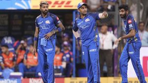 IPL 2026: ഇങ്ങനെയാണ് ബൗളിങ്ങ് എങ്കിൽ ദൈവത്തിന് പോലും രക്ഷിക്കാനാകില്ല! ഹാർദിക്കിന് കനത്ത ഡോസ് കൊടുത്ത് സെവാഗ്