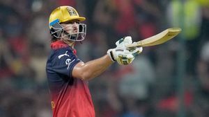 IPL 2026: ഇടിവെട്ട് ഡേവിഡ്!! ചിന്നസ്വാമിയിലും നാണംകെട്ട് സിഎസ്‌കെ, സൂപ്പര്‍ ആര്‍സിബി