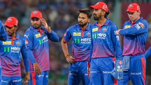 IPL 2026: ഡല്‍ഹിക്കു ഡു ഓര്‍ ഡൈ,  മുന്നേറാന്‍ റോയല്‍സ്