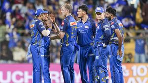 IPL 2026: മുംബൈ ഇന്ത്യൻസിന് എന്തുപറ്റി? പ്ലേ ഓഫ് സ്വപ്നങ്ങൾ തകർത്തത് മാനേജ്‌മെന്റിന്റെ 'ബ്ലണ്ടറുകൾ'?
