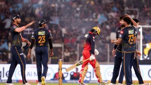 IPL 2026:అదరగొట్టిన అర్షద్ ఖాన్.. కుప్పకూలిన ఆర్‌సీబీ!