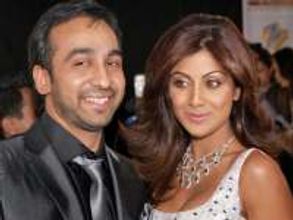 Shilpa Shetty joins IPL frenzy
