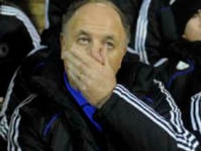Chelsea axe Scolari, to hire Ancelotti