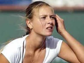 Maria Sharapove lost in love?
