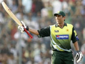 Pak cricket team to tour Bangla despite mutiny