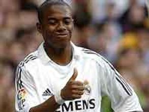 Delighted over Man U's debacle: Robinho