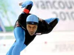 Shani blazes through last lap, grabs gold again