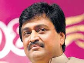 Chavan recommends Bharat Ratna for Sachin
