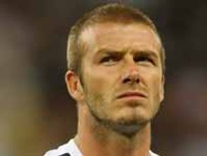 Injured Beckham likely to miss WC 2010