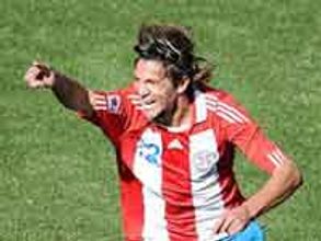 Paraguay defeats Slovakia 2-0, tops Group F