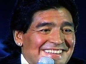To be or not to be, Maradona faces the question