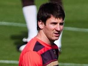Messi hat-trick guides Barcelona to victory