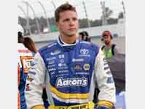 Trevor Bayne wins Daytona 500 for Wood Brothers