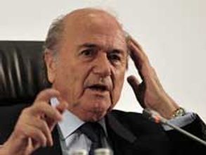 Blatter confirms bid will be final FIFA mandate