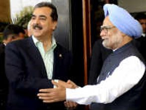 Pak PM congratulates India over World Cup win