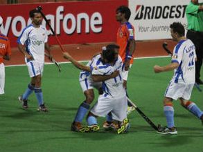 WSH: Chandigarh Comets thrash Mumbai Marines