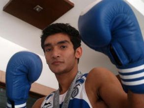 Youngest Indian boxer qualifies for London Olympics
