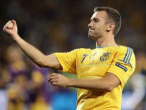 Shevchenko double helps Ukraine beat Sweden 2-1