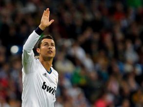 PSG target Real Madrid duo Mourinho and Ronaldo