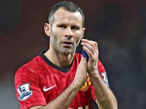 EPL: Ryan Giggs signs new contract at Manchester United