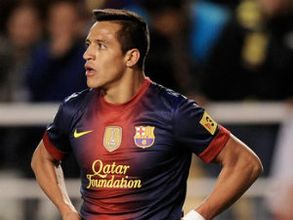 Arsenal target Barcelona striker Alexis Sanchez
