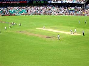 BCCI ignores Tamil activists' threats, Chennai to host IPL-6