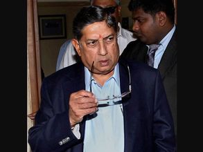 Pressure mounts on Srini as two key members quit