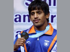 Wrestler Bajrang wins bronze, gives India second medal