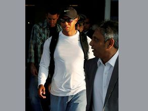 Tiger Woods arrives for date with Delhi Golf Club