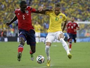 World Cup 2014: Brazil beat Colombia 2-1, to meet Germany in semis