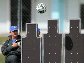 After World Cup exit, Scolari quits as Brazil coach