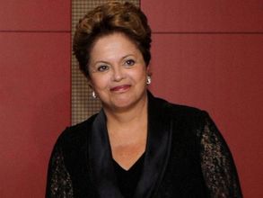 Angry Brazilian football fans taunt the country's prez again