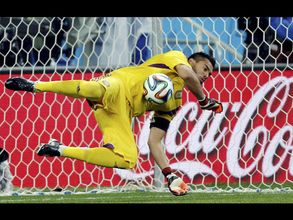 Romero ousts Netherlands from World Cup with their own coach Van Gaal's help