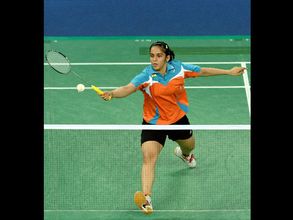 Asian Games: Saina Nehwal in last-8, Sindhu crashes out