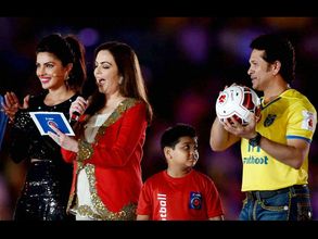 ISL kicks off with a glittering ceremony in Kolkata