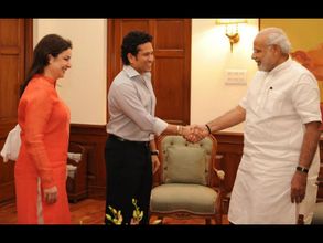 Modi praises Tendulkar's 'phenomenal' efforts for 'Swachh Bharat'; Cricket legend to adopt village