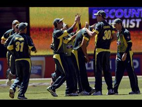 Smith hits ton as Australia edge South Africa to seal series