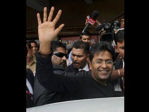 I am financing Verma's petition against Srinivasan: Lalit Modi