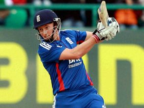 Buttler, Root shine as England edge Sri Lanka in rain-hit 3rd ODI