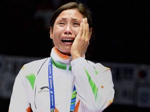 AIBA bans Indian boxer Sarita Devi for 1 year, Indian government seeks review of the ban