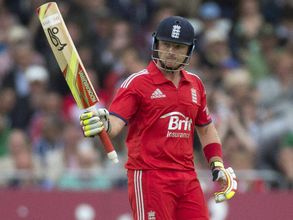Ian Bell smashes 145-ball 187 in England's win over PM XI