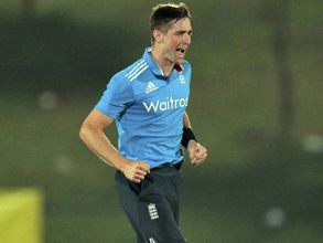 Chris Woakes takes 5 as England thrash West Indies