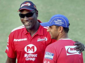 Cricket legend Viv Richards turns singer