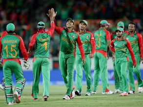 England knocked out of World Cup 2015 as Bangladesh reach quarter-finals